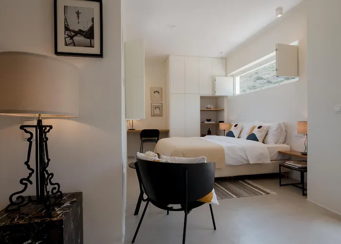 Noble 7 - Adults Only - Onar Collection Páros