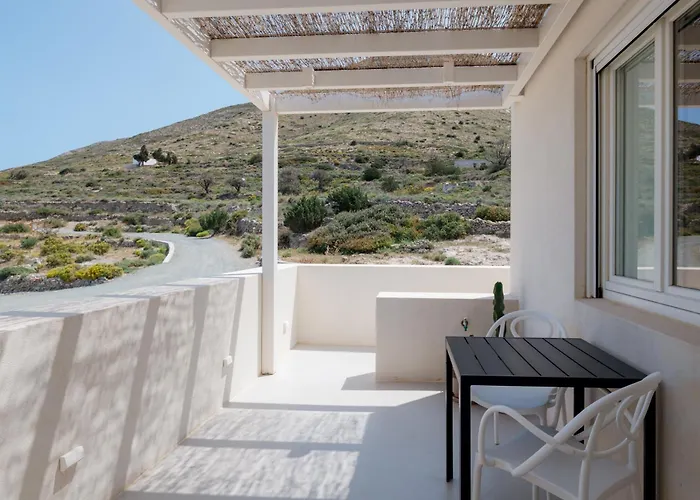 Noble 7 - Adults Only - Onar Collection 4*