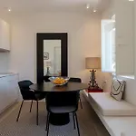 Noble 7 - Adults Only - Onar Collection 4*