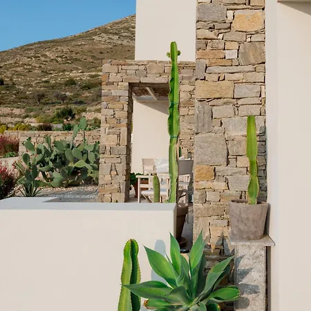 Noble 7 - Adults Only - Onar Collection Páros