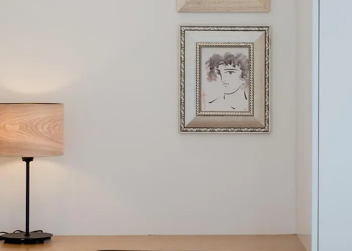 Noble 7 - Adults Only - Onar Collection Πάρος